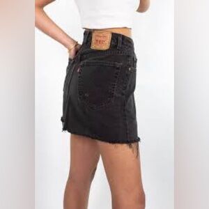 Vintage Levi’s High waisted Black Raw Hem Denim  Skirt Jean Skirt